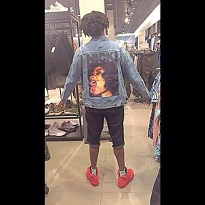 Meet your Posher, Chris